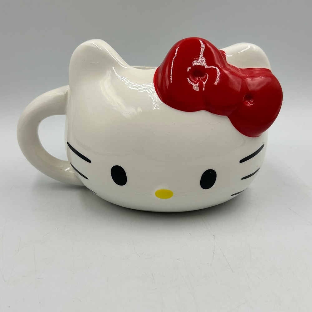 Sanrio Hello Kitty Mug White 3D Sculpted Ceramic Vandor 2013
